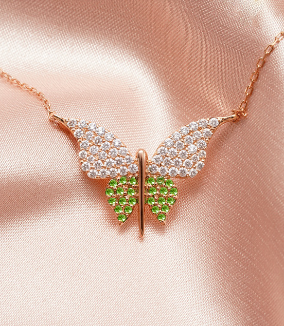 Butterfly Tsavorite Garnet Necklace – 18K Rose Gold