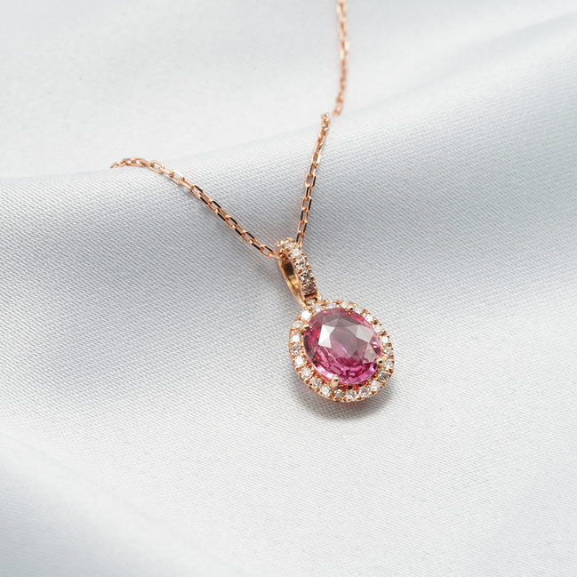 Exquisite Padparadscha Sapphire & Diamond Pendant – 18K Rose Gold