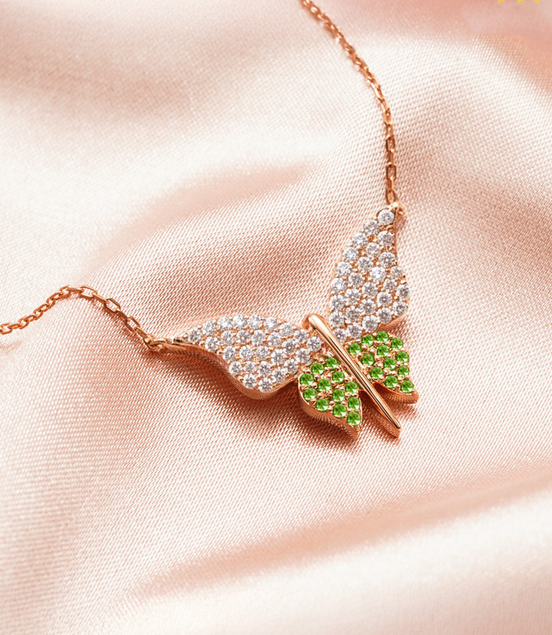 Butterfly Tsavorite Garnet Necklace – 18K Rose Gold