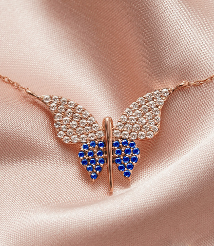 Butterfly Blue Sapphire Necklace – 18K Rose Gold