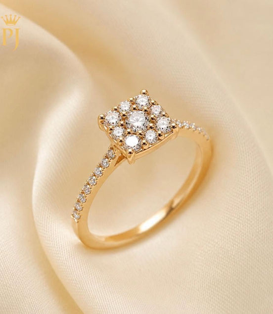 18k yellow gold cluster ring