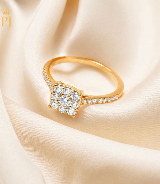 18k yellow gold cluster ring
