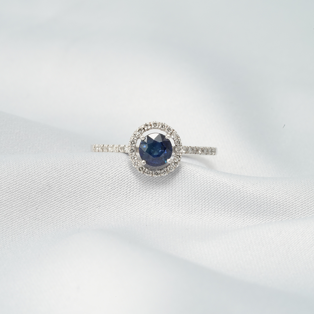 Blue Sapphire & Diamond Halo Ring – 18K White Gold