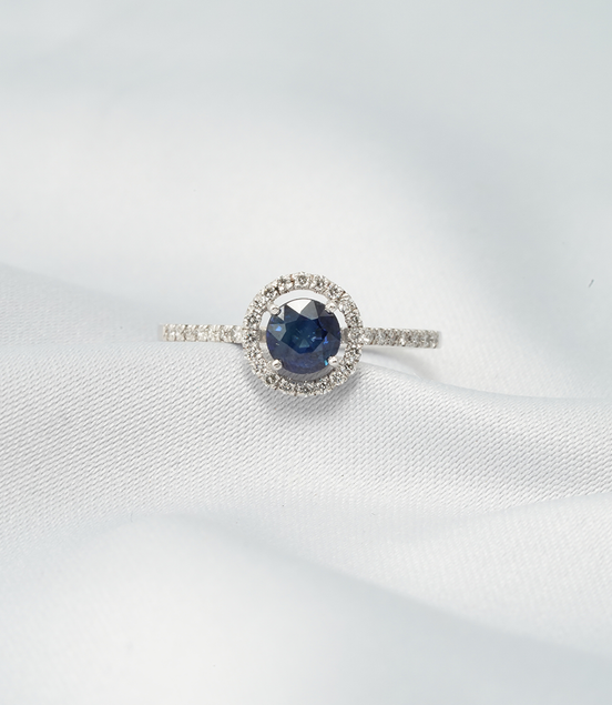 Blue Sapphire &amp; Diamond Halo Ring – 18K White Gold