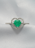 18K White Gold Emerald Heart & Diamond Ring