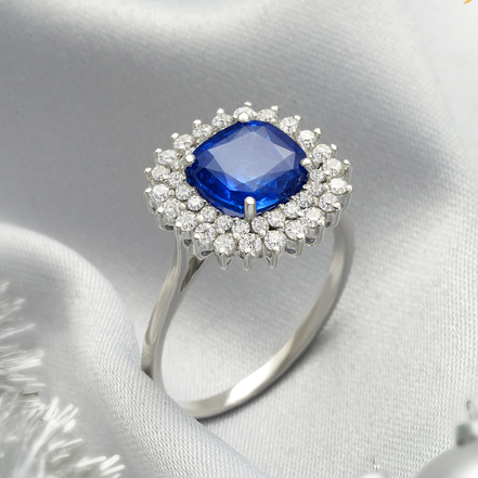 Blue Sapphire &amp; Diamond Halo Ring – 18K White Gold