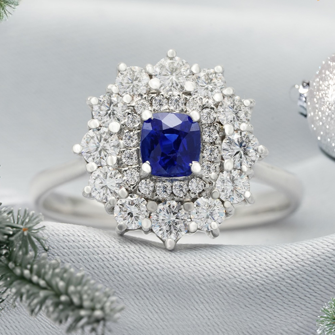 Blue Sapphire Flower Ring – 18K White Gold