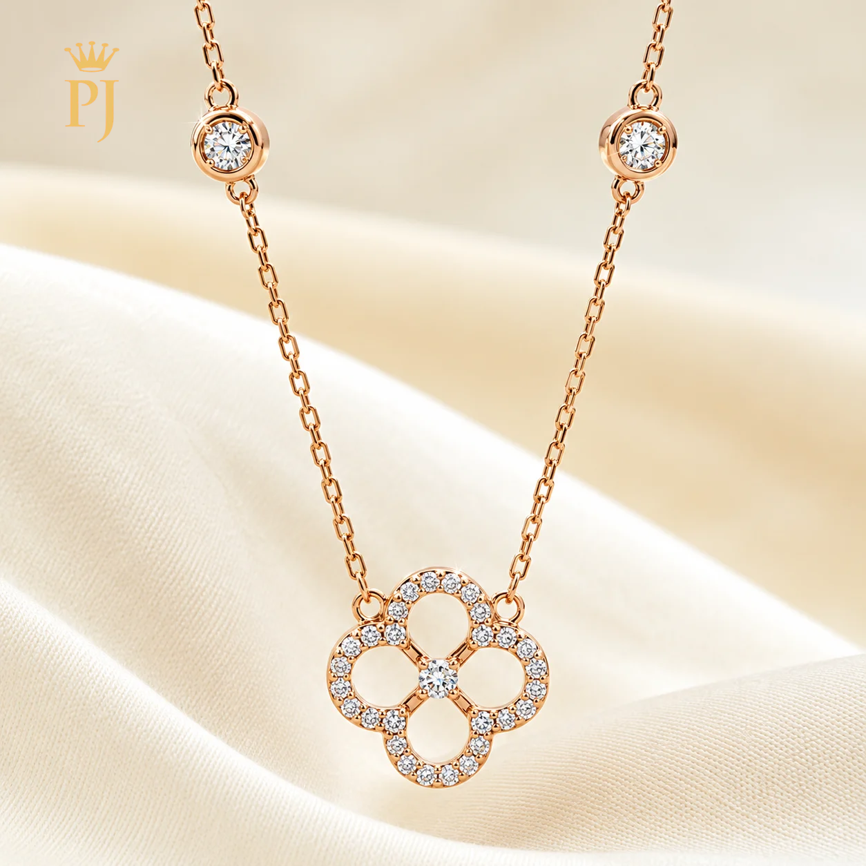 18K Rose Gold Lab Diamond Clover Necklace