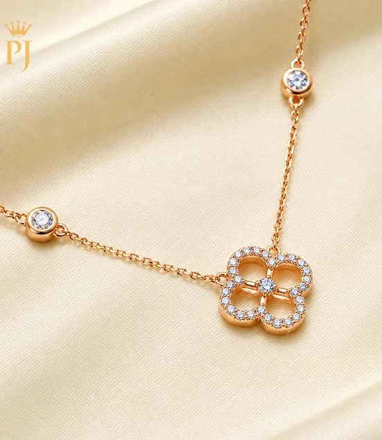 18K Rose Gold Lab Diamond Clover Necklace